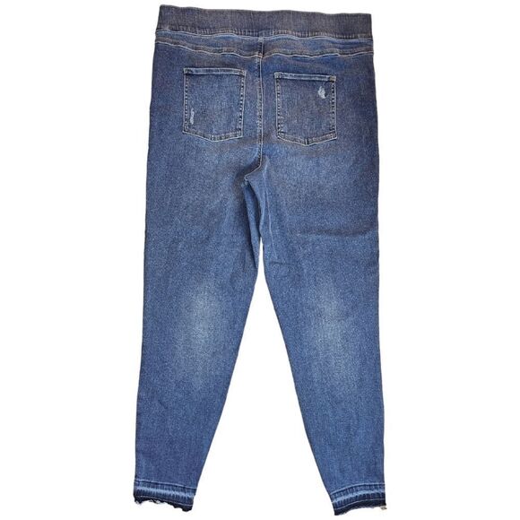 Spanx Distressed Medium Wash Skinny Jeans - Picture 7 of 9